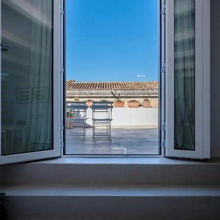 Casa Sabi, Intima, Luminosa E Ampia Terrazza Appartement Noto